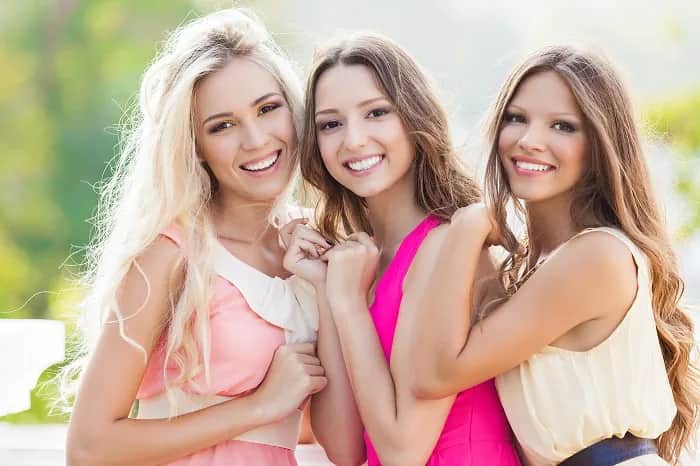 Jak zostać modelką w wieku 16 lat - kluczowe kroki i porady