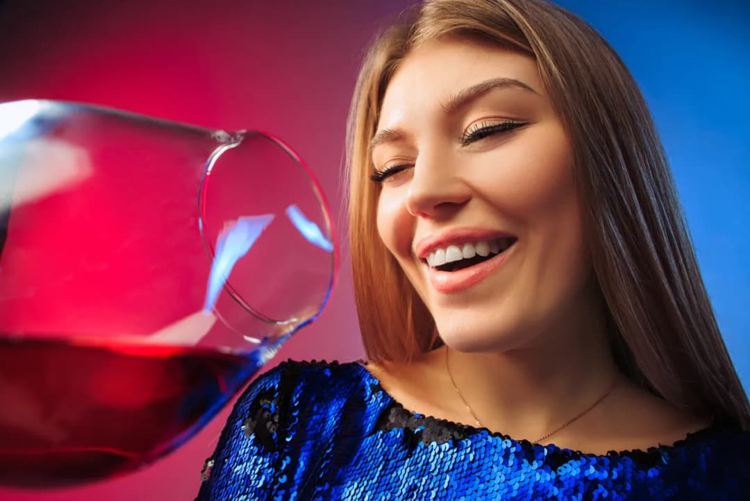 Dlaczego po botoksie nie wolno pić alkoholu? Odkryj ryzyko i skutki